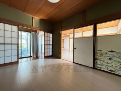 襖を開放すれば23．5帖の大空間に。お客様が沢山いらしても安心ですね