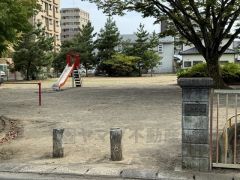 荒田公園：徒歩4分