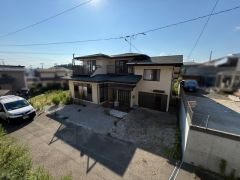 感じられる光、風　　見える景色も住まいの一部。静かで落ち着いた住環境です。