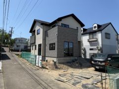 南向きにて陽当り良好