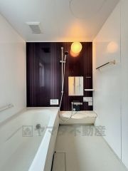 一坪タイプのゆったり浴室