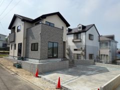 南向きにて陽当り良好