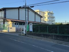 三条中学校徒歩22分